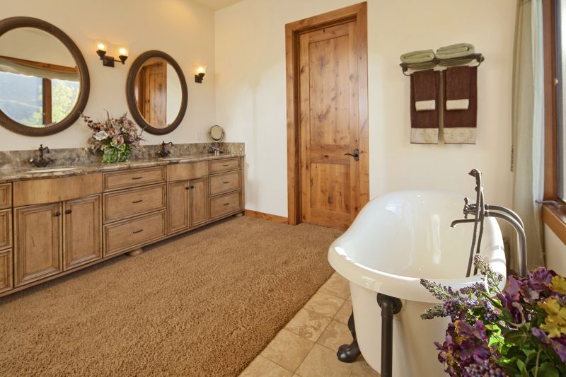 Traditional Bathroom Styles